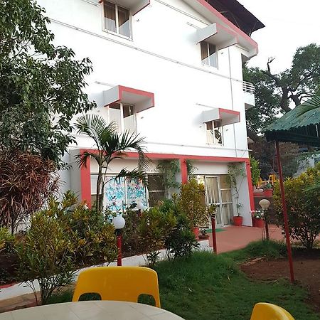 Hotel Stone House Mahābaleshwar Buitenkant foto