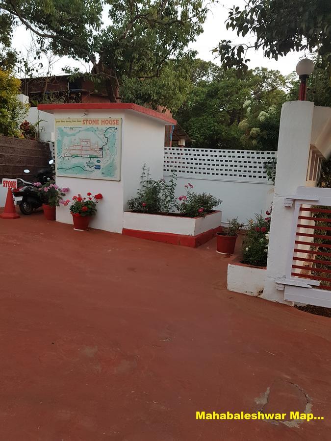 Hotel Stone House Mahābaleshwar Buitenkant foto