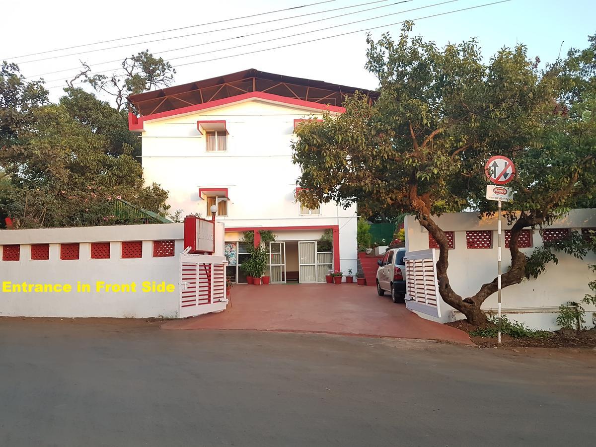 Hotel Stone House Mahābaleshwar Buitenkant foto