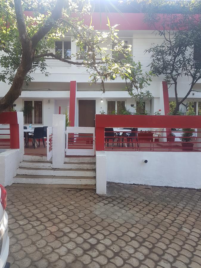 Hotel Stone House Mahābaleshwar Buitenkant foto