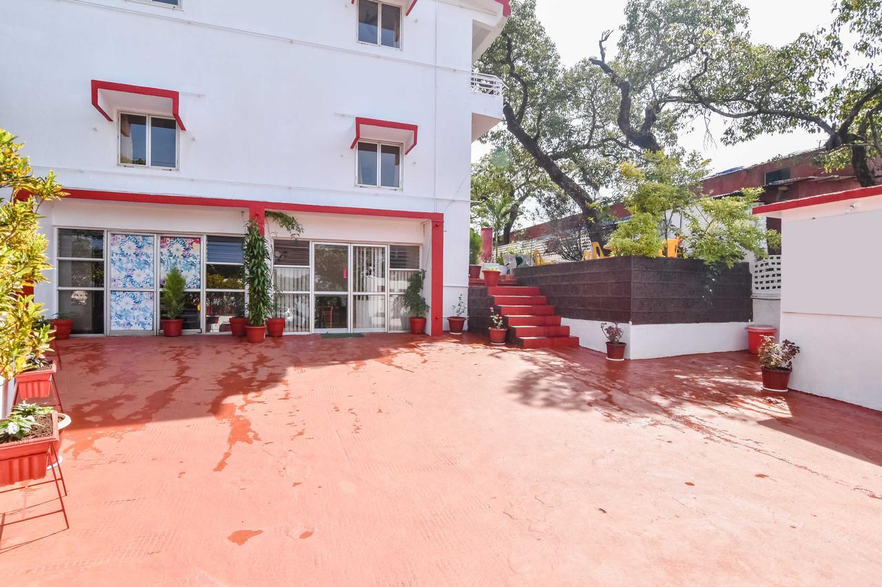 Hotel Stone House Mahābaleshwar Buitenkant foto