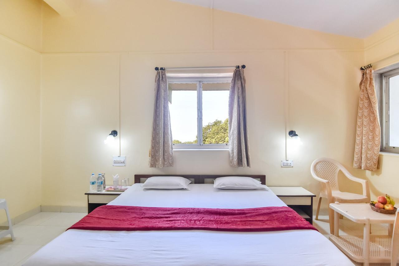 Hotel Stone House Mahābaleshwar Buitenkant foto