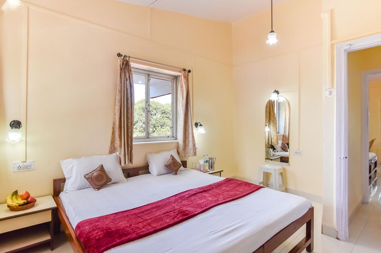 Hotel Stone House Mahābaleshwar Buitenkant foto