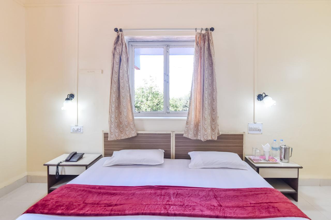 Hotel Stone House Mahābaleshwar Buitenkant foto