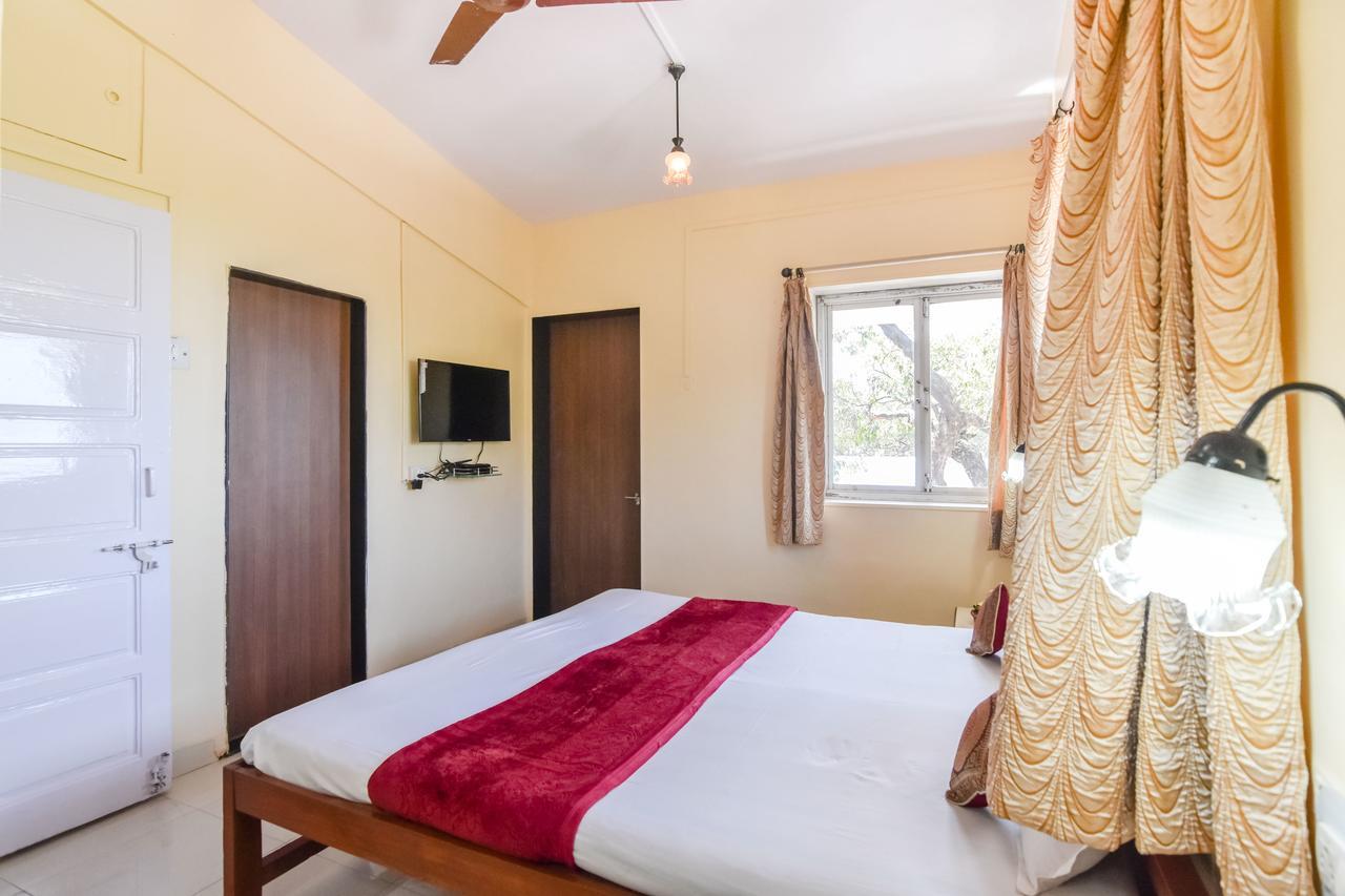 Hotel Stone House Mahābaleshwar Buitenkant foto
