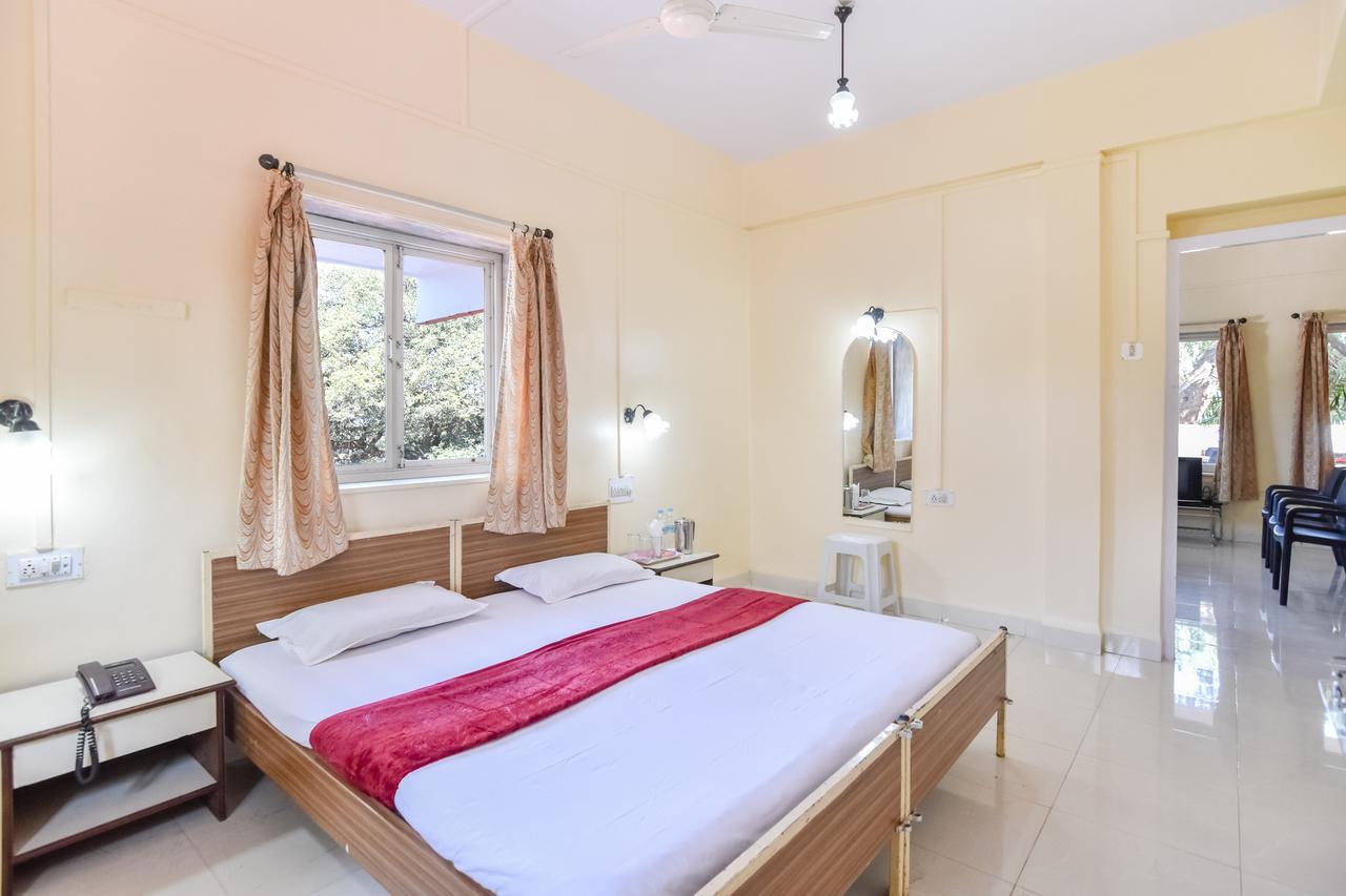Hotel Stone House Mahābaleshwar Buitenkant foto